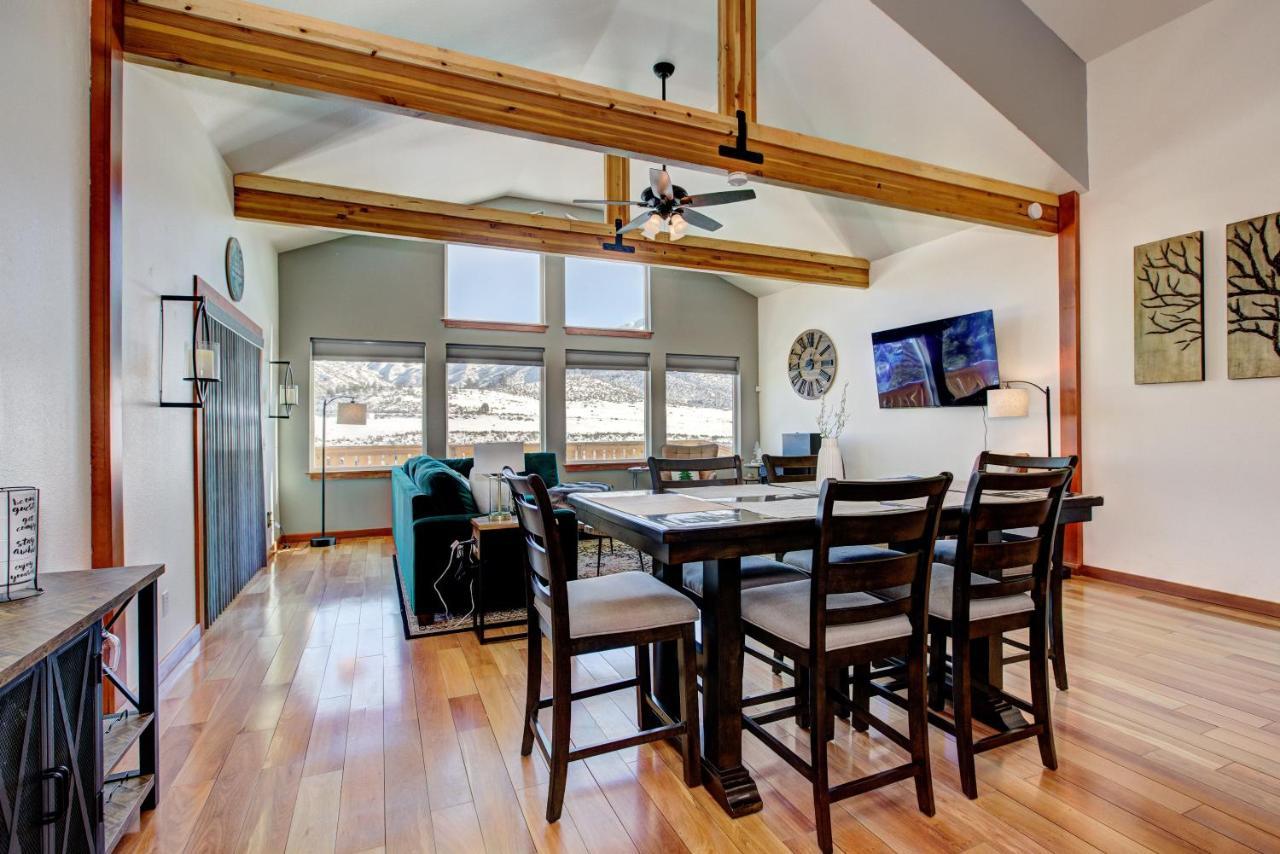 Twin Pines Cabin In Wilderness Ranch On Hwy 21, Amazing Views, 20 Ft Ceilings, Fully Fenced Yard, Pet Friendly, , Go Paddle Boarding At Lucky Peak, Or Snowshoeing In Idaho City And Take In The Hot Springs, Sleeps 10! Бойсе Экстерьер фото