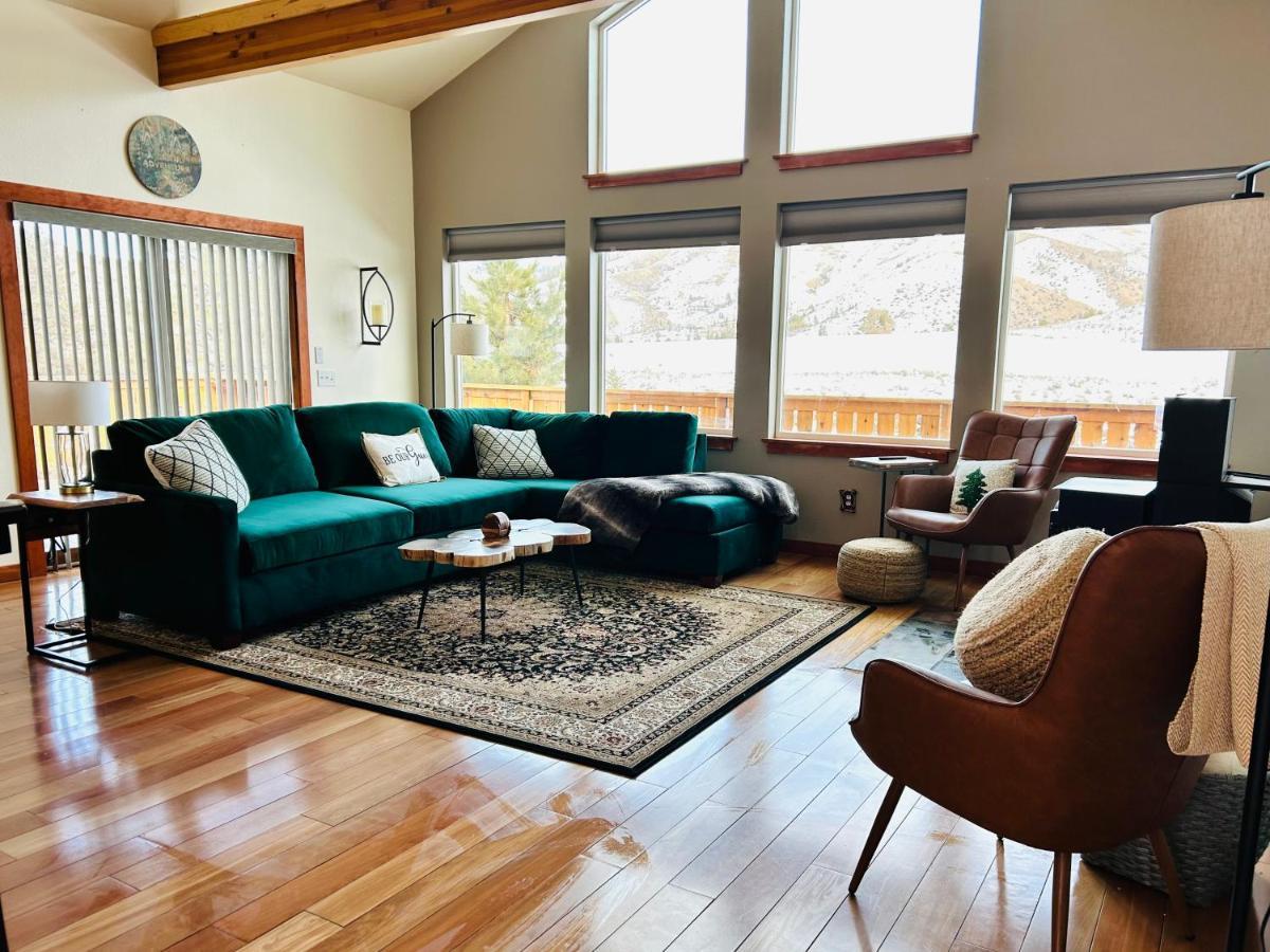 Twin Pines Cabin In Wilderness Ranch On Hwy 21, Amazing Views, 20 Ft Ceilings, Fully Fenced Yard, Pet Friendly, , Go Paddle Boarding At Lucky Peak, Or Snowshoeing In Idaho City And Take In The Hot Springs, Sleeps 10! Бойсе Экстерьер фото